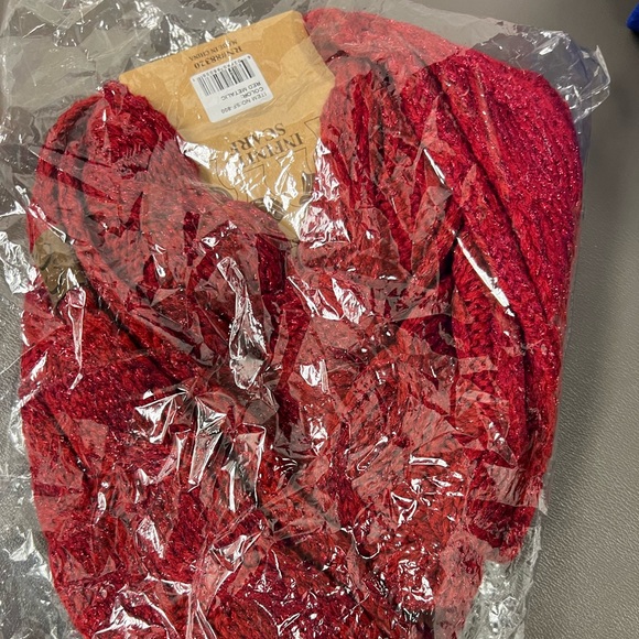 Infinity scarf - Picture 1 of 1